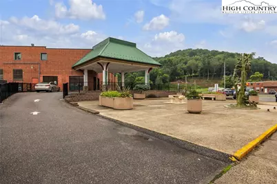 201 Jefferson Station Place #201, West Jefferson, NC 28694 - Photo 3