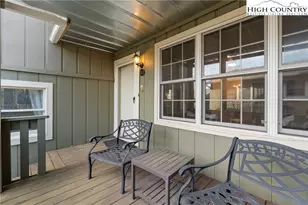 214 Village Grn, Blowing Rock, NC 28605 - Photo 21