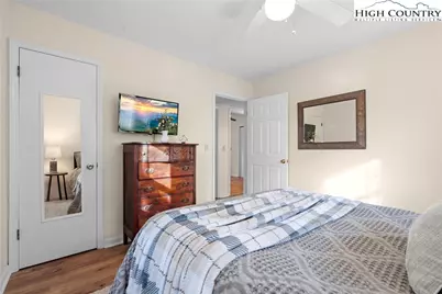 214 Village Green #B-2, Blowing Rock, NC 28605 - Photo 17