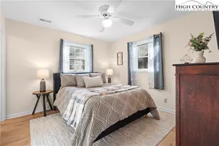 214 Village Grn, Blowing Rock, NC 28605 - Photo 15