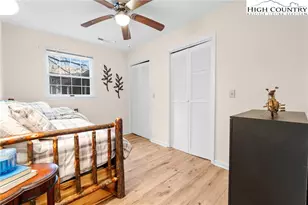 214 Village Grn, Blowing Rock, NC 28605 - Photo 11