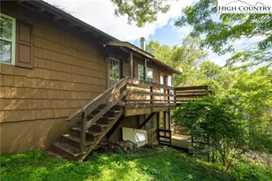 2811 Georges Gap Rd, Vilas, NC 28692 - Photo 3