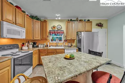 3786 Peak Road, Creston, NC 28615 - Photo 5