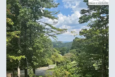 10 Autumn Lane, West Jefferson, NC 28694 - Photo 3