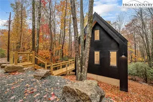 106 Jackpine Rd, Beech Mountain, NC 28604 - Photo 25