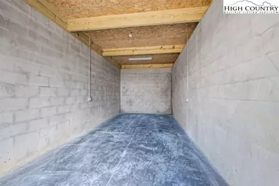 124 Holly Lane, Beech Mountain, NC 28604 - Photo 23