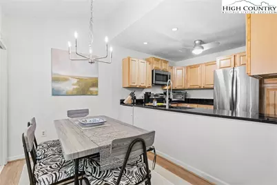 123 Pinnacle Avenue #1, Blowing Rock, NC 28605 - Photo 7