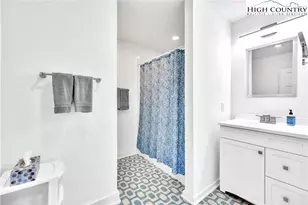 215 S Jefferson Station Pl, West Jefferson, NC 28694 - Photo 23
