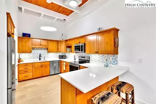 215 S Jefferson Station Pl, West Jefferson, NC 28694 - Photo 11