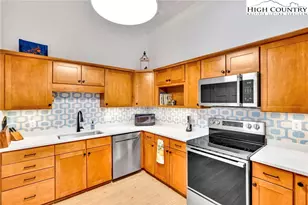 215 S Jefferson Station Pl, West Jefferson, NC 28694 - Photo 9