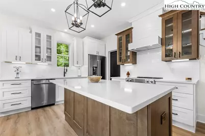 1017 Charter Hills Road, Beech Mountain, NC 28604 - Photo 15