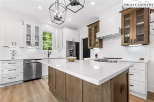 1017 Charter Hills Rd, Beech Mountain, NC 28604 - Photo 15