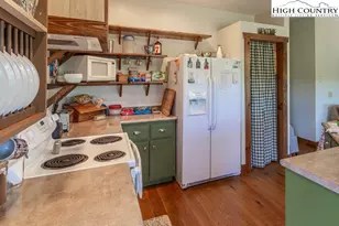 836 Hidden Valley Ln, Independence, VA 24348 - Photo 21