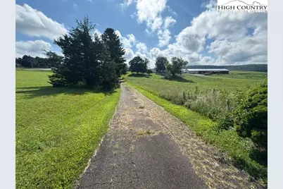 4954 Shawtown Road, Ennice, NC 28623 - Photo 9