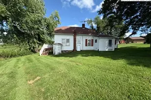 4954 Shawtown Rd, Ennice, NC 28623 - Photo 7