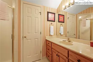 461 Waterside Dr, Blowing Rock, NC 28605 - Photo 23