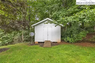 171 Autumn Ln, West Jefferson, NC 28694 - Photo 35