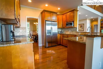 123 Laura Avenue, West Jefferson, NC 28694 - Photo 11