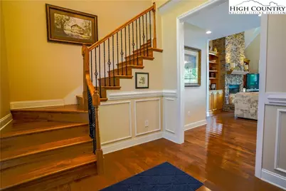 123 Laura Avenue, West Jefferson, NC 28694 - Photo 7