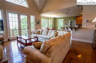 123 Laura Ave, West Jefferson, NC 28694 - Photo 17