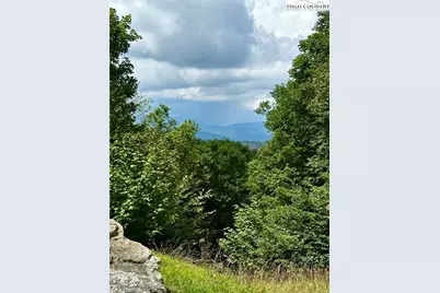 11 Fox Crest Road, Beech Mountain, NC 28604 - Photo 3