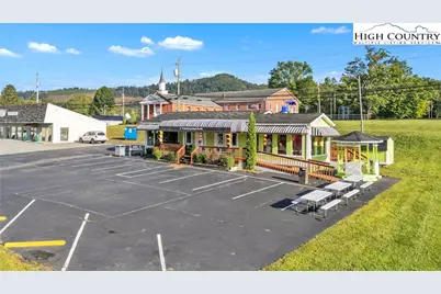 215 Long Street, Jefferson, NC 28640 - Photo 1