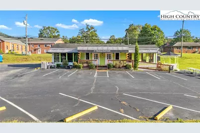 215 Long Street, Jefferson, NC 28640 - Photo 3