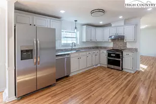 101 Beau Rivage Dr, Crumpler, NC 28617 - Photo 15