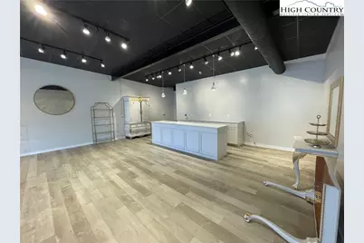 15 E 2nd Street, West Jefferson, NC 28694 - Photo 9