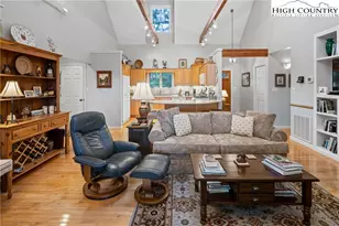 181 Pheasant Ln, Blowing Rock, NC 28605 - Photo 13