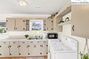 133 Brook Ln, West Jefferson, NC 28694 - Photo 19