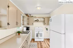 133 Brook Ln, West Jefferson, NC 28694 - Photo 17