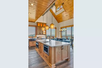 132 Sun Peaks Trail, Beech Mountain, NC 28604 - Photo 17