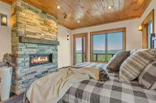 132 Sun Peaks Trl, Beech Mountain, NC 28604 - Photo 1