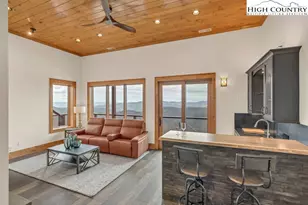 132 Sun Peaks Trl, Beech Mountain, NC 28604 - Photo 27