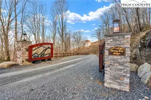 132 Sun Peaks Trl, Beech Mountain, NC 28604 - Photo 3