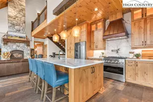 132 Sun Peaks Trl, Beech Mountain, NC 28604 - Photo 11