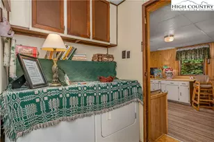 25 Reuben Wooten Rd, Banner Elk, NC 28604 - Photo 13