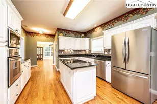 1006 Turnberry St, Lenoir, NC 28645 - Photo 7