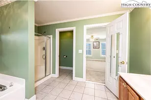1006 Turnberry St, Lenoir, NC 28645 - Photo 17