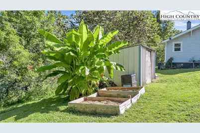 215 Flint Hill Road, North Wilkesboro, NC 28659 - Photo 9