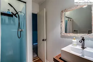 528 Bear Ridge Trail, Fleetwood, NC 28626 - Photo 37