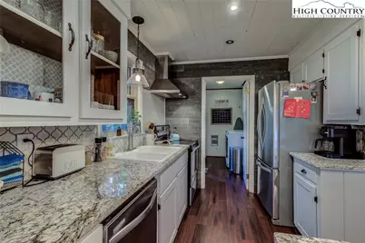 528 Bear Ridge Trail, Fleetwood, NC 28626 - Photo 19