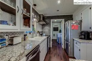 528 Bear Ridge Trail, Fleetwood, NC 28626 - Photo 19