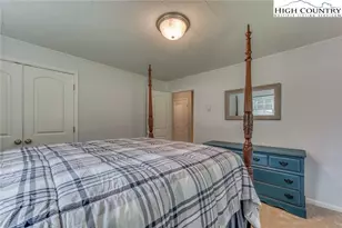 165 Apache St, Newland, NC 28657 - Photo 15