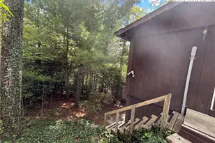 140 Ash Loop, Newland, NC 28657 - Photo 5