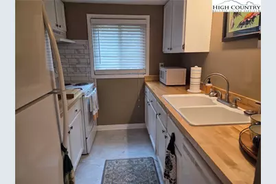 24 Laurel Drive #C, Banner Elk, NC 28604 - Photo 5