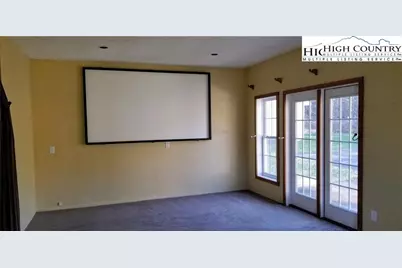 1371 West Buffalo Rd Highway, West Jefferson, NC 28694 - Photo 5