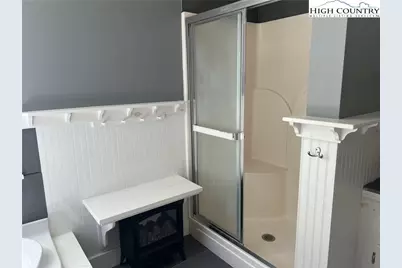 1371 West Buffalo Rd Highway, West Jefferson, NC 28694 - Photo 25