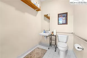 257 Sunset Dr, Blowing Rock, NC 28605 - Photo 31